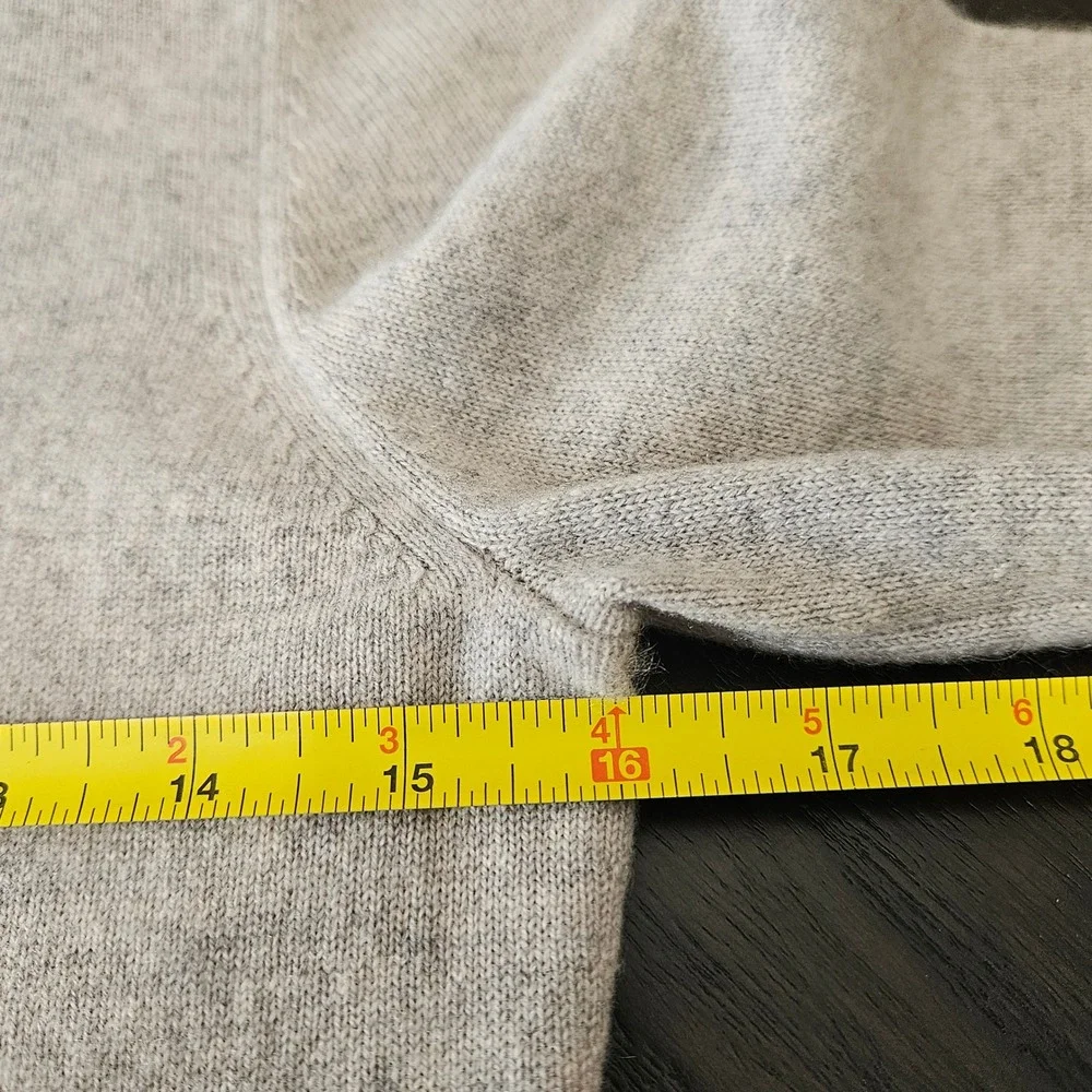Vtg J.Crew 100% Cashmere Gray Sweater XXS‎ FALL 2004 AS-IS Read Description - Picture 6 of 10
